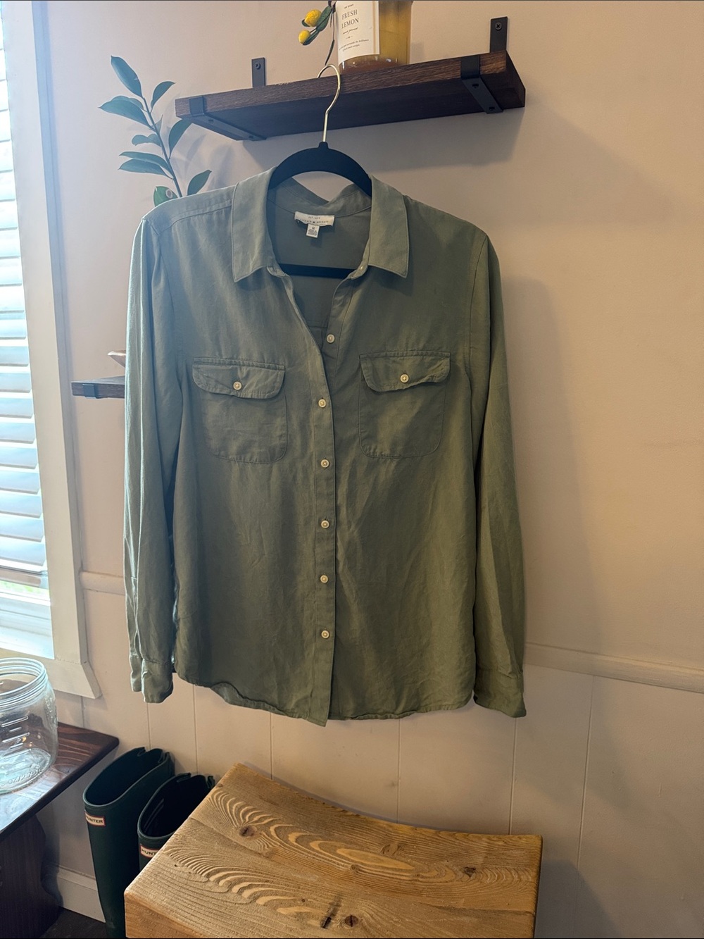 Lucky Brand Women’s Casual Olive Button-Up Shirt Size M